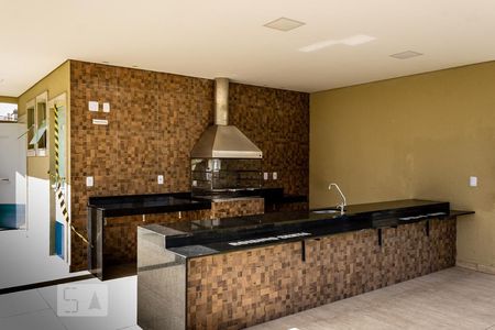 Apartamento para alugar com 46m², 2 quartos e 1 vagaÁrea comum - Churrasqueira