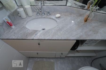 Apartamento para alugar com 64m², 1 quarto e 1 vaga Apartamento para alugar com 64m², 1 quarto e 1 vagaBanheiro da Suíte