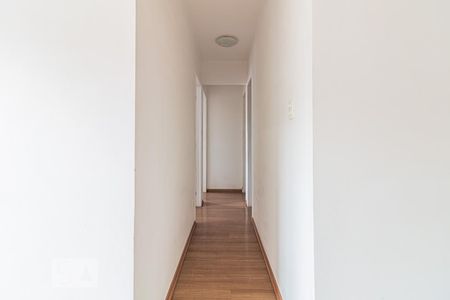 Corredor de apartamento à venda com 3 quartos, 64m² em Jardim Utinga, Santo André