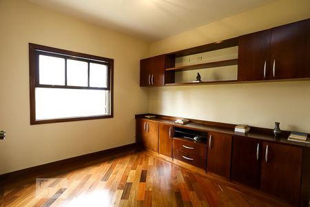 Quarto de casa de condomínio à venda com 4 quartos, 250m² em Morumbi, São Paulo