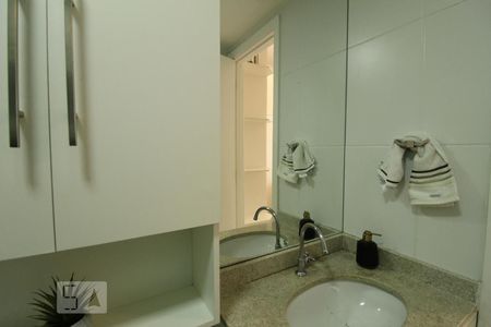 Apartamento à venda com 98m², 2 quartos e 1 vagaBanheiro