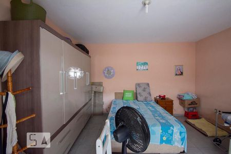 Casa à venda com 254m², 4 quartos e 5 vagas Casa à venda com 254m², 4 quartos e 5 vagasquarto casa 2