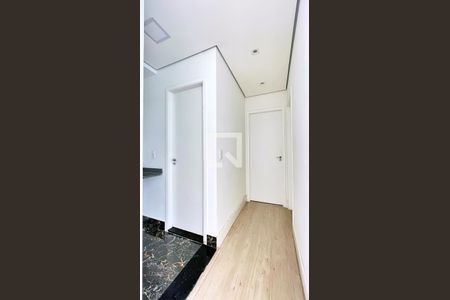 Corredor dos Dormitórios de apartamento para alugar com 2 quartos, 47m² em Vila Galvão, Guarulhos