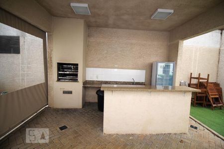 Apartamento para alugar com 45m², 2 quartos e 1 vaga Apartamento para alugar com 45m², 2 quartos e 1 vagaÁrea comum - Churrasqueira
