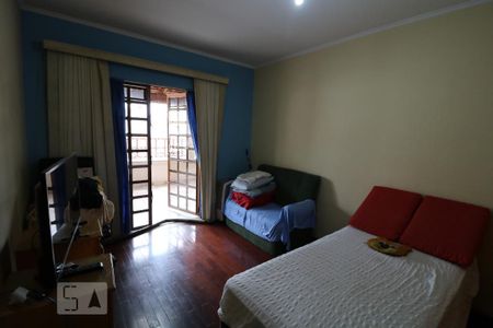 Quarto 2 de casa à venda com 5 quartos, 300m² em Vila Califórnia, São Paulo
