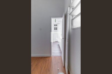 Apartamento para alugar com 132m², 3 quartos e 1 vagaQuarto de Serviço