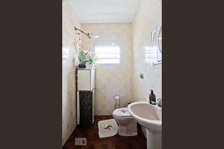 Banheiro de casa para alugar com 4 quartos, 400m² em Parque Monteiro Soares, São Paulo