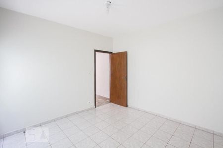 Casa à venda com 115m², 2 quartos e 2 vagasCopa