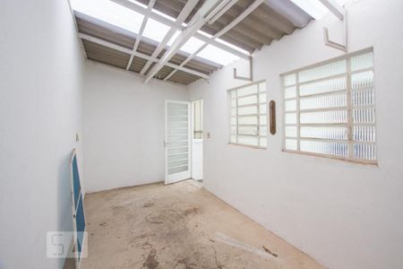 Casa à venda com 115m², 2 quartos e 2 vagasQuarto Extra