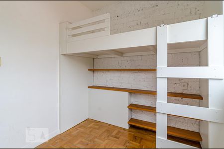 Quarto 1 de apartamento para alugar com 2 quartos, 60m² em Vila Madalena, São Paulo