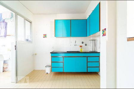 Apartamento à venda com 70m², 2 quartos e 1 vaga Apartamento à venda com 70m², 2 quartos e 1 vagaCozinha