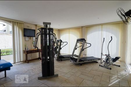 Apartamento à venda com 70m², 2 quartos e 1 vagaAcademia