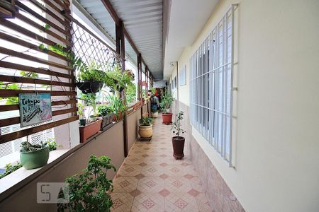 Casa à venda com 207m², 3 quartos e 4 vagasCorredor