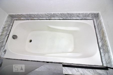 Casa à venda com 207m², 3 quartos e 4 vagasBanheiro do Quarto 2 - Suíte
