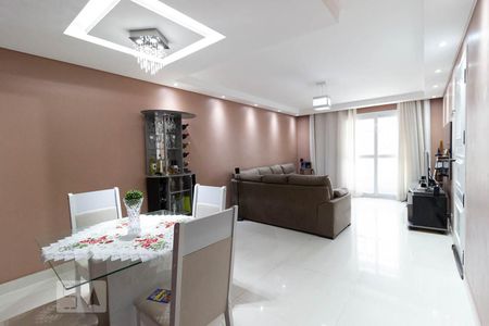 Sala de casa à venda com 4 quartos, 190m² em Vila Mazzei, São Paulo