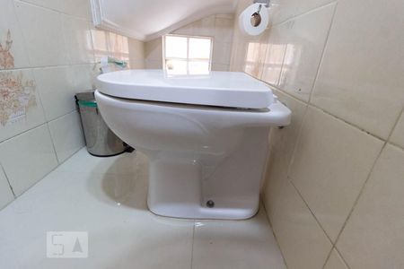 Lavabo de casa à venda com 4 quartos, 190m² em Vila Mazzei, São Paulo