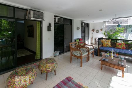 Apartamento à venda com 147m², 2 quartos e 1 vagaVaranda da Sala