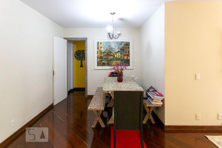 Apartamento à venda com 147m², 2 quartos e 1 vagaSala