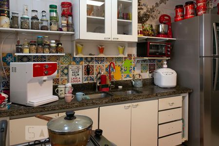 Apartamento à venda com 147m², 2 quartos e 1 vagaCozinha e Área de Serviço