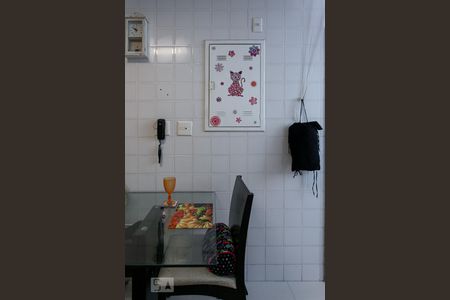 Apartamento à venda com 147m², 2 quartos e 1 vagaCozinha e Área de Serviço