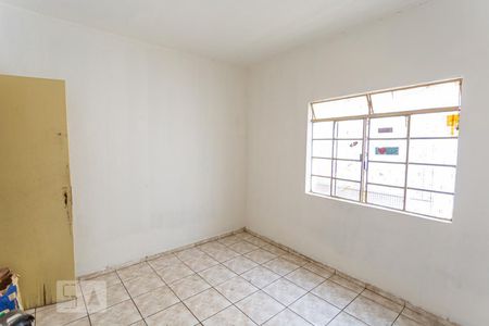 Casa à venda com 70m², 3 quartos e 1 vaga Casa à venda com 70m², 3 quartos e 1 vagaQuarto 2