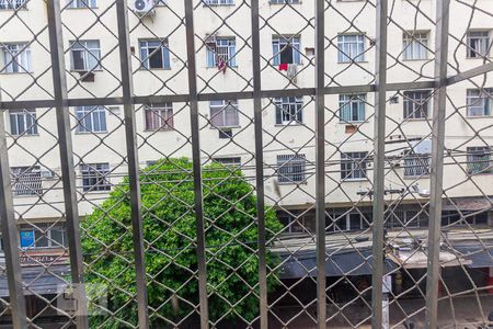Vista do quarto 2 de apartamento para alugar com 3 quartos, 100m² em Centro, Niterói