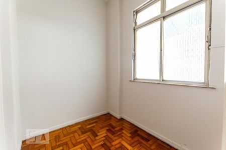 Apartamento à venda com 100m², 3 quartos e sem vaga Apartamento à venda com 100m², 3 quartos e sem vagaQuarto de Serviço