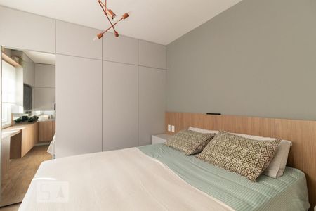 Casa à venda com 300m², 4 quartos e 5 vagasQuarto Suíte