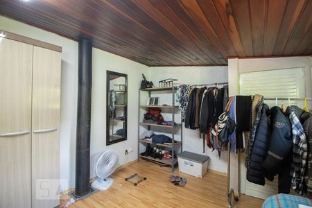 Casa à venda com 300m², 4 quartos e 5 vagasQuarto 4