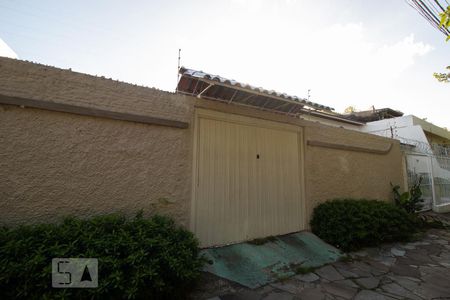 Casa à venda com 300m², 4 quartos e 5 vagasFachada