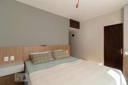 Casa à venda com 300m², 4 quartos e 5 vagasQuarto Suíte