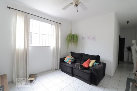 Sala  de apartamento à venda com 2 quartos, 78m² em Vila Bertioga, São Paulo