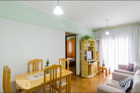 Sala de apartamento à venda com 2 quartos, 67m² em Taboão, São Bernardo do Campo