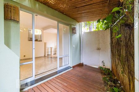 Jardim de inverno de casa de condomínio à venda com 4 quartos, 220m² em Parque Imperador, Campinas