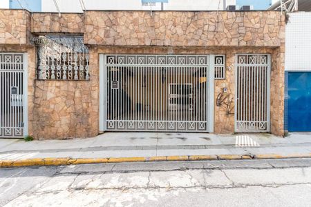 Casa para alugar com 276m², 3 quartos e 2 vagasFachada