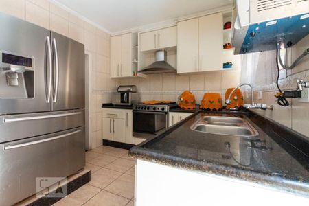 Casa para alugar com 276m², 3 quartos e 2 vagasCozinha