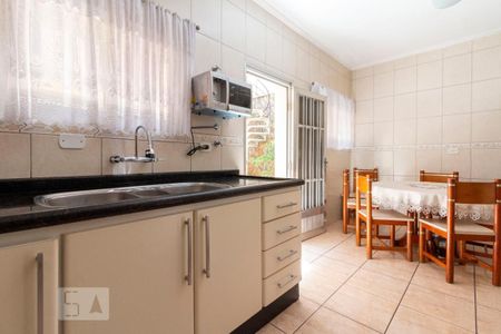 Casa para alugar com 276m², 3 quartos e 2 vagasCozinha