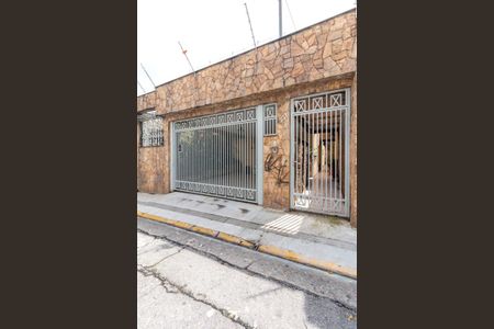 Casa para alugar com 276m², 3 quartos e 2 vagasFachada