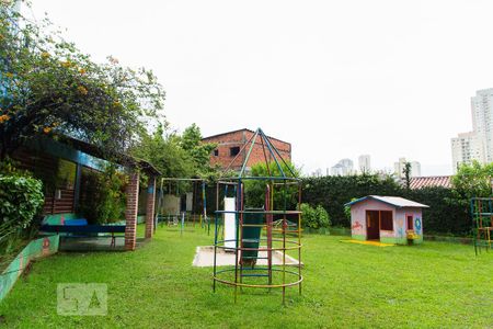 Apartamento à venda com 70m², 3 quartos e 1 vaga Apartamento à venda com 70m², 3 quartos e 1 vagaÁrea comum - Playground
