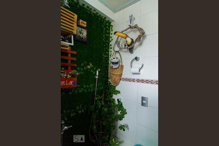 Apartamento à venda com 70m², 3 quartos e 1 vaga Apartamento à venda com 70m², 3 quartos e 1 vagaBanheiro