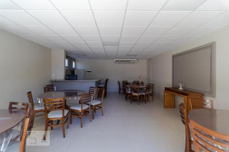 Apartamento para alugar com 93m², 2 quartos e 1 vaga Apartamento para alugar com 93m², 2 quartos e 1 vagaÁrea Comum - Salão de Festas