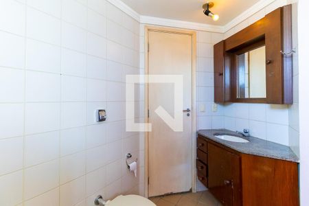 Apartamento para alugar com 93m², 2 quartos e 1 vaga Apartamento para alugar com 93m², 2 quartos e 1 vagaBanheiro da suíte