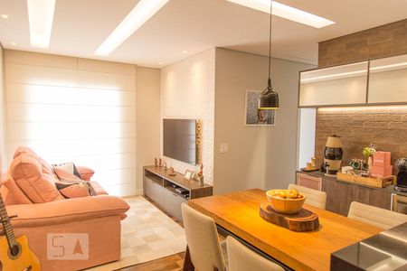Sala de apartamento à venda com 3 quartos, 68m² em Vila Nova Manchester, São Paulo