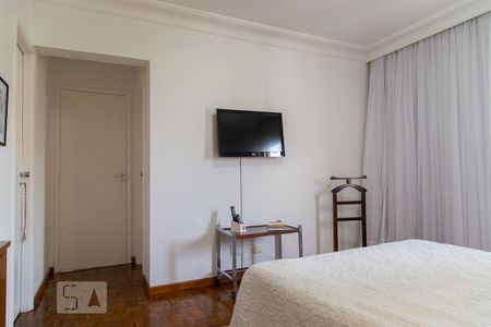 Apartamento à venda com 220m², 4 quartos e 3 vagasSuíte
