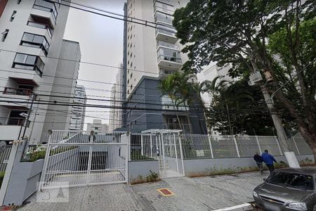 Apartamento à venda com 220m², 4 quartos e 3 vagasFachada