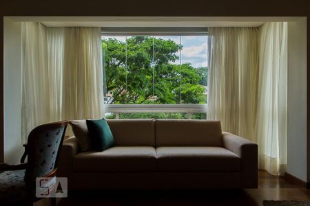 Apartamento à venda com 220m², 4 quartos e 3 vagasSala de estar - Varanda