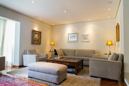 Sala de estar 1 de apartamento à venda com 4 quartos, 220m² em Jardim Prudência, São Paulo