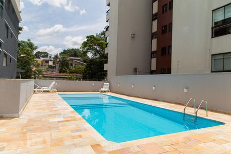 Apartamento à venda com 220m², 4 quartos e 3 vagasÁrea comum - Piscina