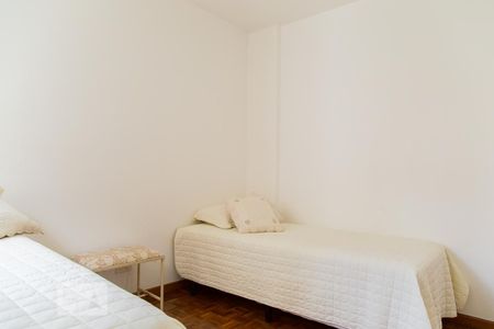 Apartamento à venda com 220m², 4 quartos e 3 vagasQuarto 3