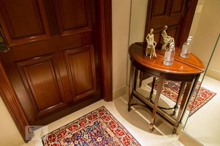 Apartamento à venda com 220m², 4 quartos e 3 vagasÁrea comum - Entrada